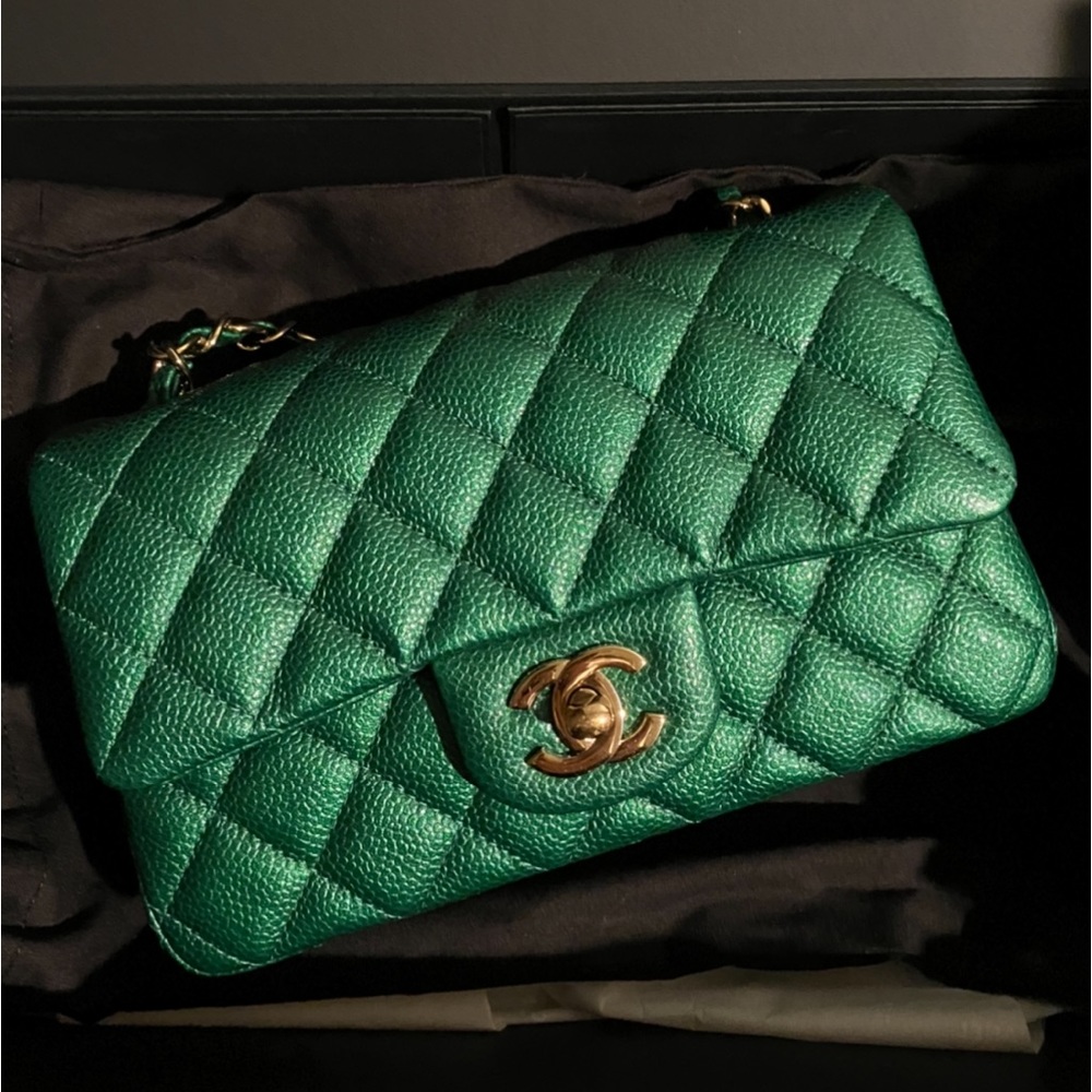 Authentic Chanel 18S emerald green caviar mini rectangle flap GHW.
